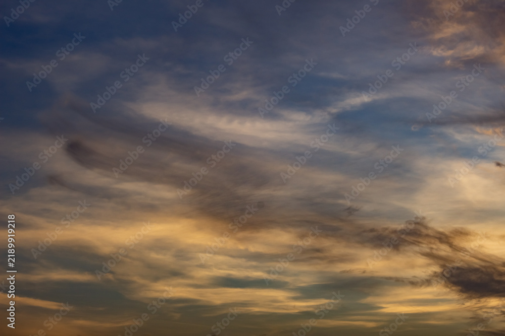 Fototapeta premium beautiful sky and clouds at sunset