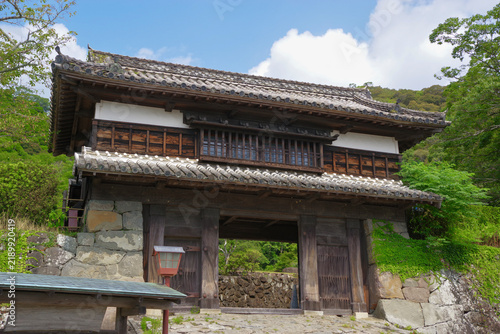 Tapety artystyczne 大分県佐伯市の佐伯城三の丸櫓門