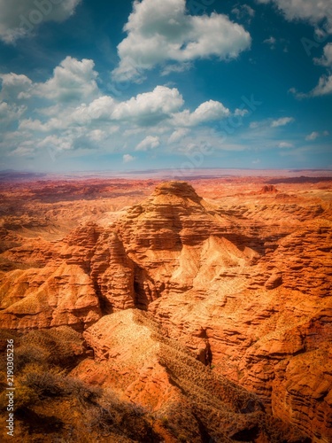 Obraz na plátně Panoramic scenery of Pingshanhu Grand Canyon in Zhangye Gansu, stratified red da