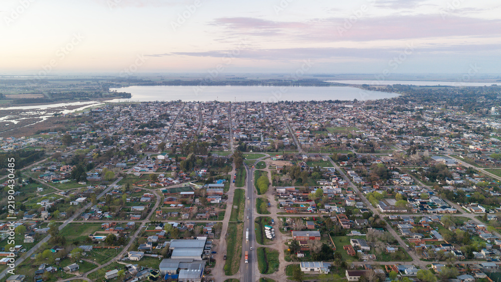 Obraz premium Morning sky above San Miguel del Monte and its lagoon in Buenos Aires province, Argentina.