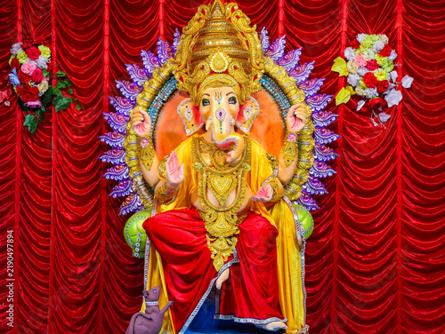 Canvastavla Ganpati Bappa festival in Mumbai with colorful idols, prayers, lights, and cultu