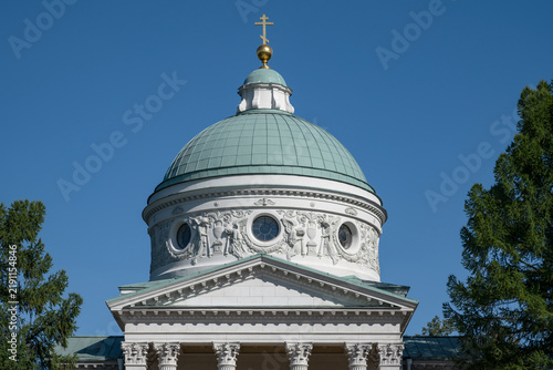 Photography Dome of the temple-tomb of the Yusupov is close-up
