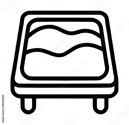 Foto Elevated sensory sand play table containing undulating smooth dunes supported by