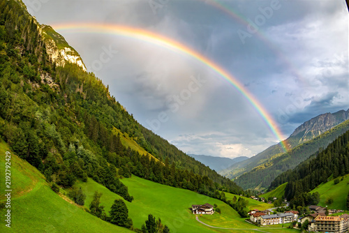 Canvas Print Rainbow in the Pflerschtal Valley near Sankt Anton