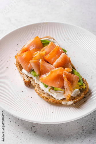 bruschetta with salmon and avocado