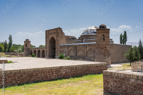 Bild auf Leinwand Landscape view of old madrasa aka madrasa kukhna ancient religious building on R