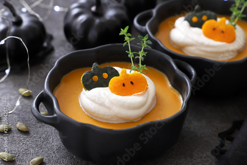 Tapety artystyczne ハロウィン かぼちゃのプリン