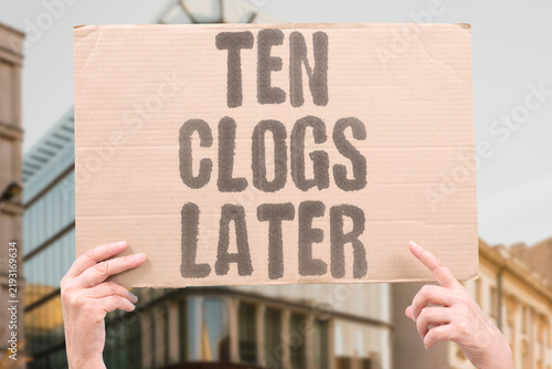 Fotografía "Ten clogs later" Eleventh maintenance request in under a year