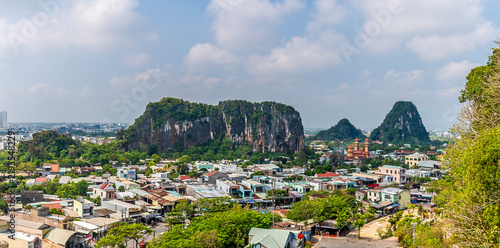 Quadro su tela A view towards limestone peaks from the Marble Mountains in Da Nang, Vietnam on