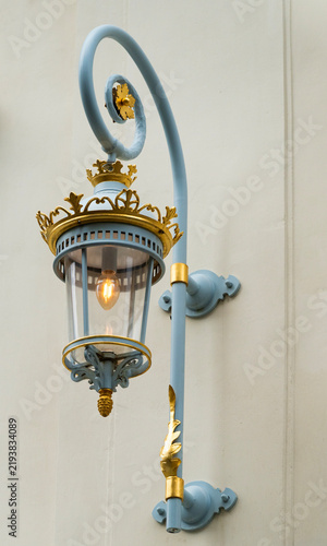 Foto Neoclassical ancient European architecture