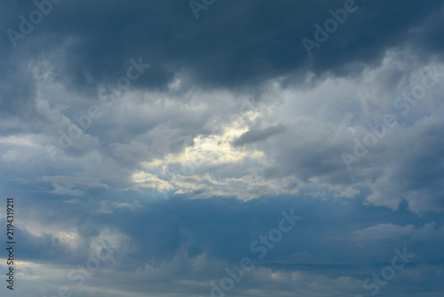 Plakat w ramie Cloudy Sky