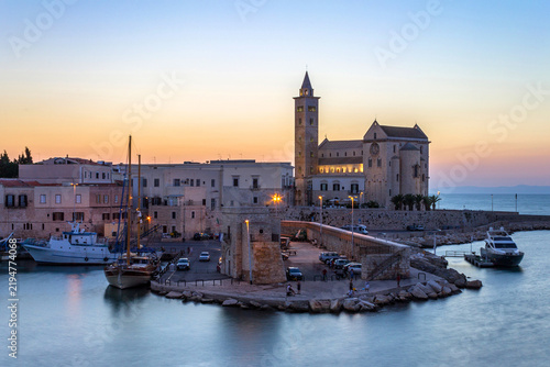 Принти на полотні Italy, Apulia, Trani, The Cathedral at dusk