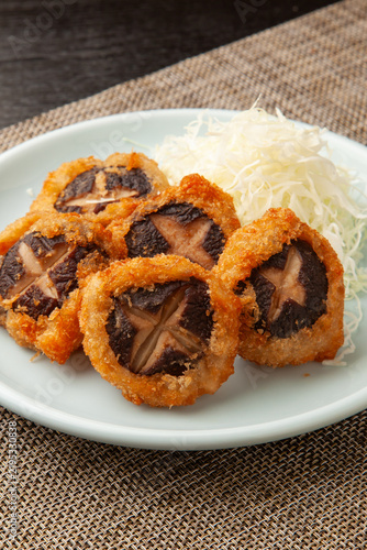 Obraz w ramie 椎茸の肉詰めフライ