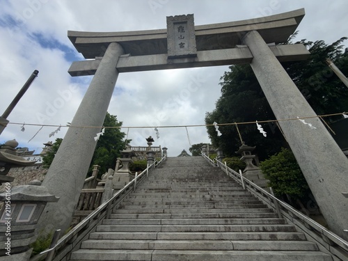Fototapeta 下関にある亀山八幡宮の様子