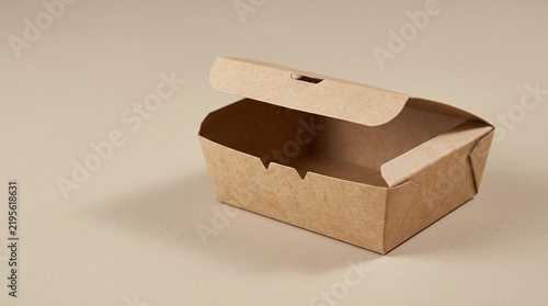 Kraft food box - Plain paper takeaway packaging
