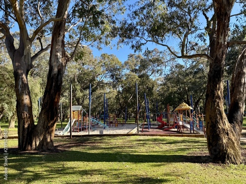 Фотография Australian playground sand base in natural bushland setting