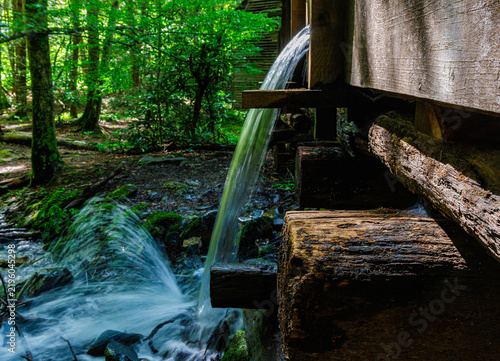 Obraz na płótnie Water Running From The Wooden Flume at The Historic John P
