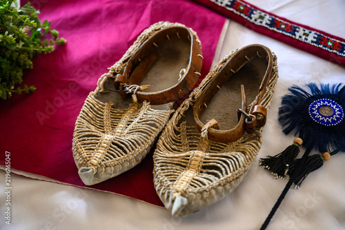 Fotografía Old Authentic traditional balkan leather shoe
