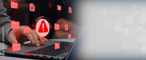 Fotografie Data breach or information leak due to insider threats or unauthorized access
