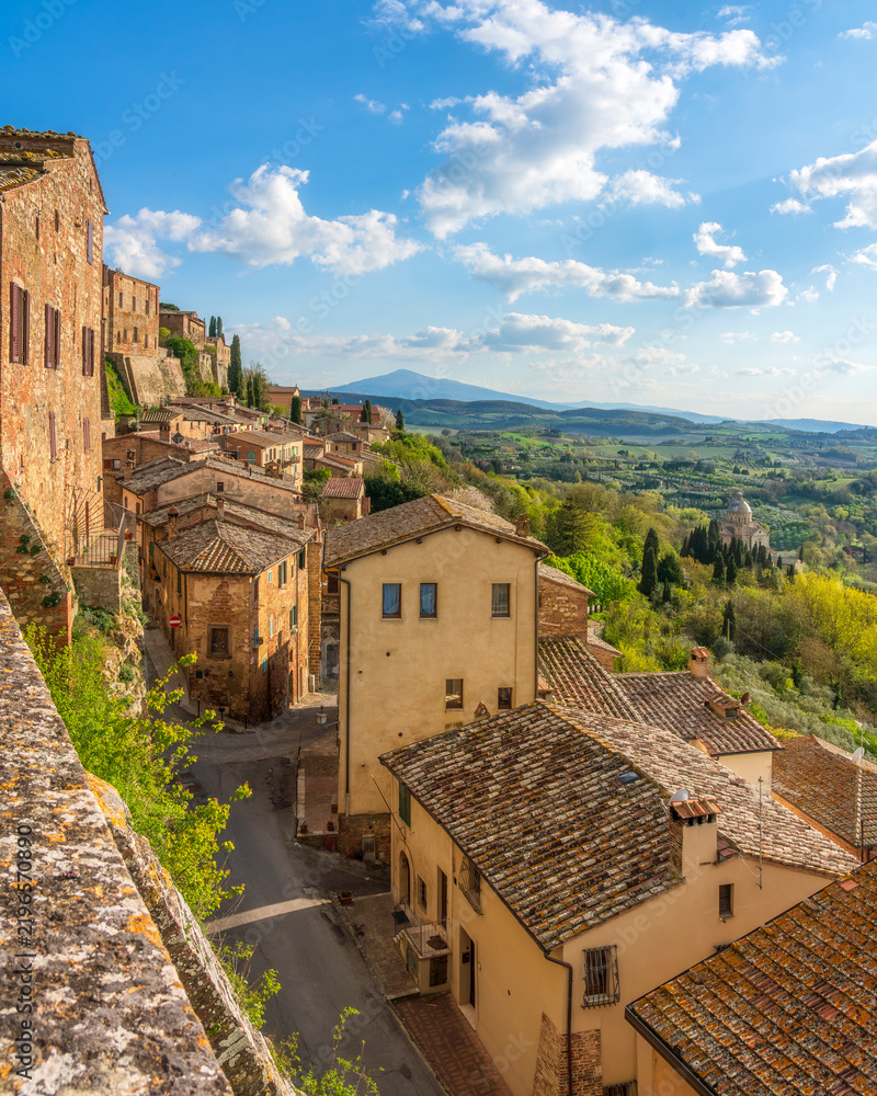 Obraz premium Montepulciano Village View and San Biagio Church, Tuscany