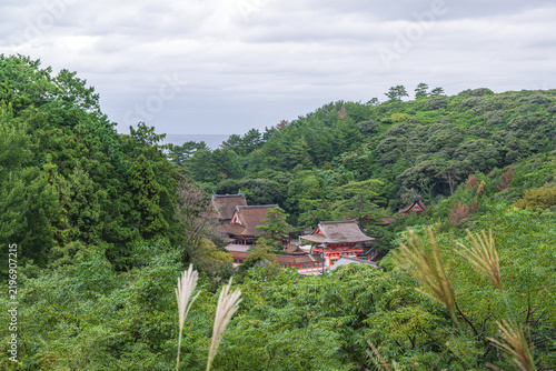 Obraz na płótnie 島根 日御碕神社の遠景