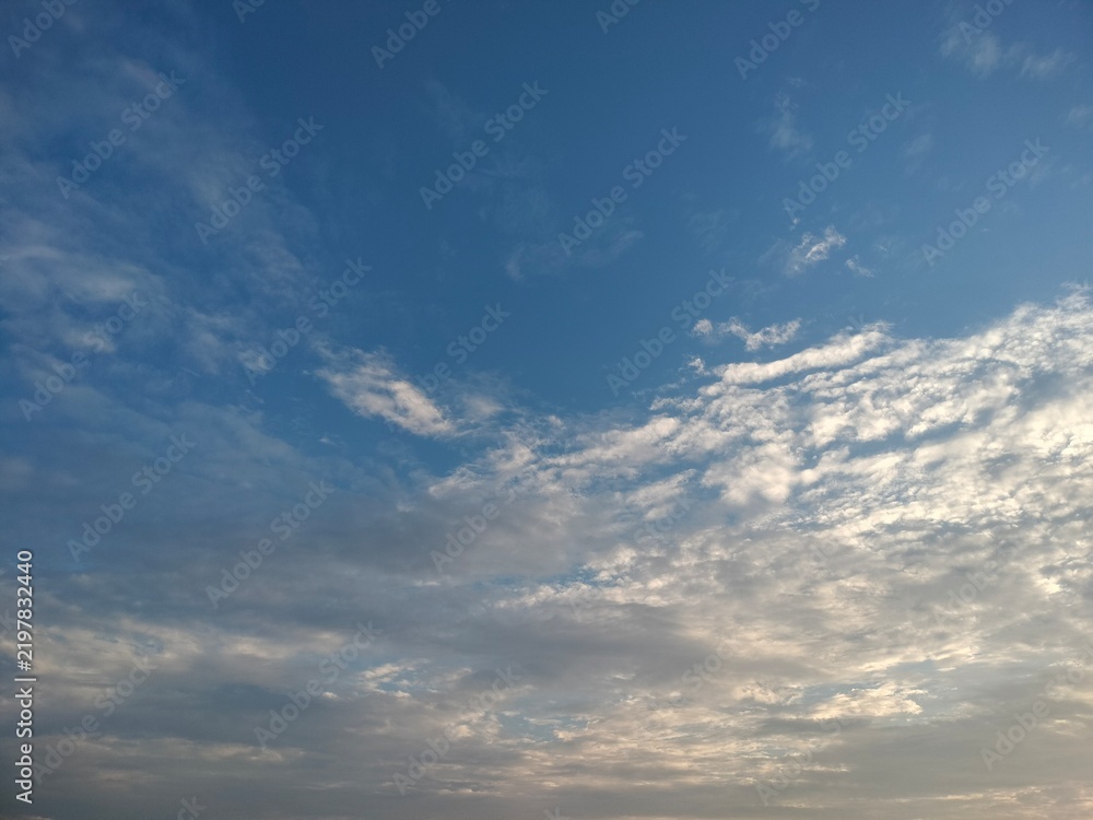 Fototapeta premium Beautiful blue sky with white clouds 