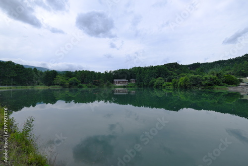 長野県小海町大月湖の風景