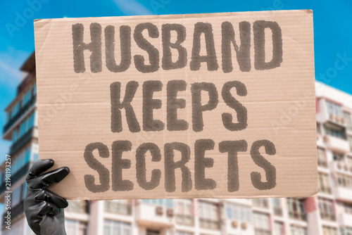 Obraz na płótnie "Husband keeps secrets" Locked drawers hide personal past records