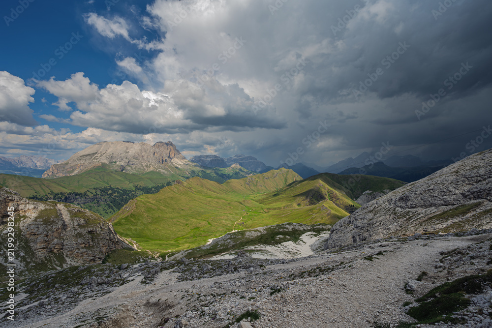 Fototapeta premium mountain landscape inside the Catinaccio Mountain Range along the trail to get to the Lake Antermoia, Val di Fassa, Dolomites, Italy