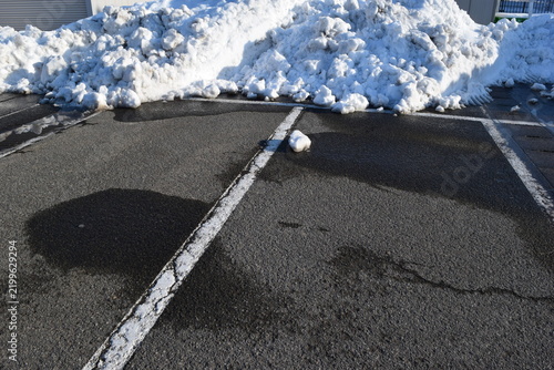Naklejka 豪雪地方で除雪した駐車場