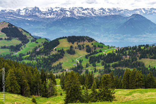 Canvastavla Scenic panoramic view of Mount Rigi in the Swiss Alps during early summer