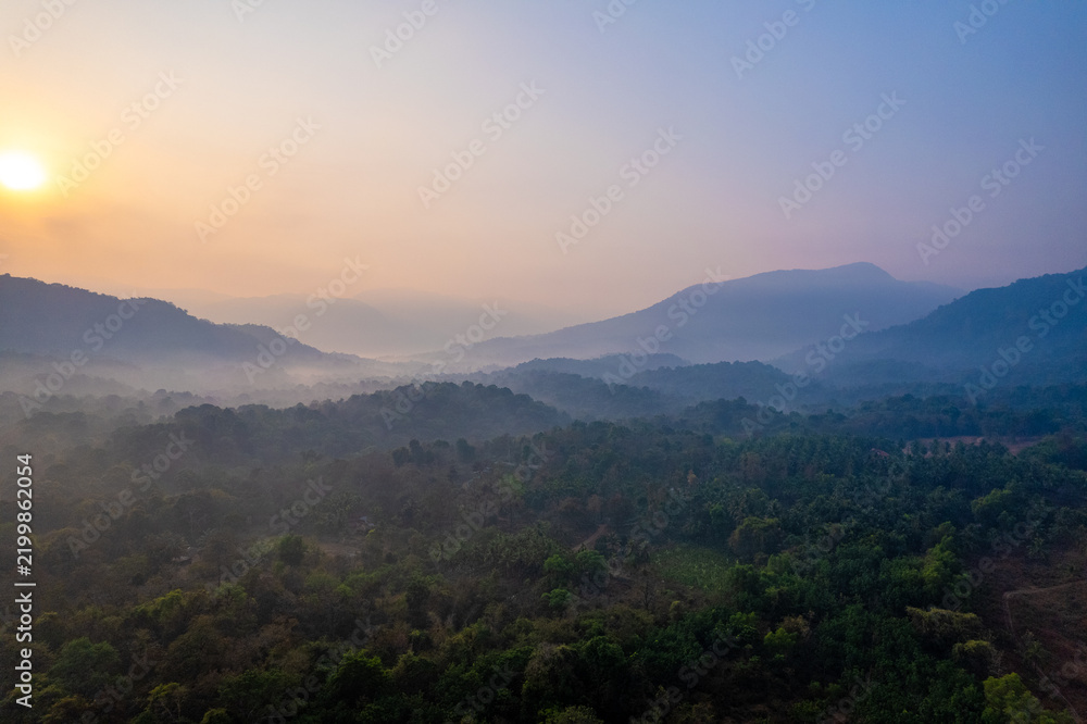 Obraz premium Sunrise in the mountains, Western Ghats, Karnataka, India