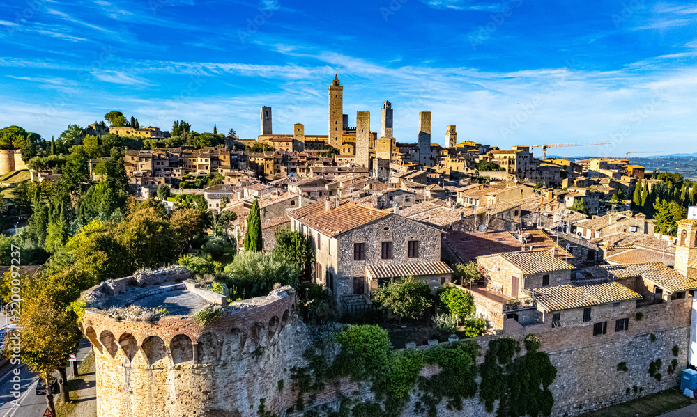 Obraz premium Aerial view of San Gimignano, a walled medieval hill town in the province of Siena, Tuscany, Italy