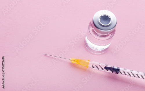 Syringe and vaccine