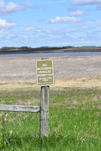 Cuadro en lienzo State Wildlife Management Area No Motorized vehicles permitted beyond this point