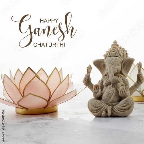 Canvas Print Lord Ganesha Statue with Lotus for Ganesh Chaturthi