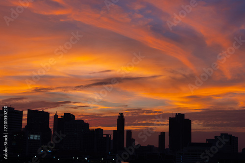 striking silhouette of the Bangkok skyline