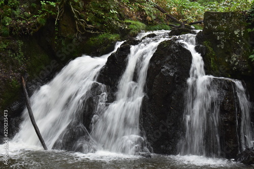 Fotografía 御堂新田の滝