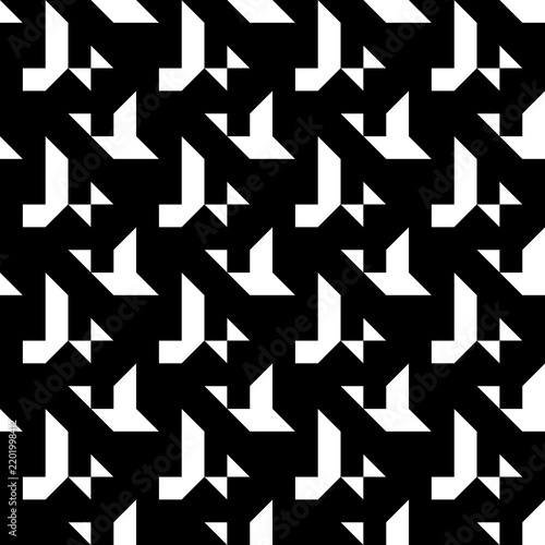 Seamless pattern with geometric motifs in black and white