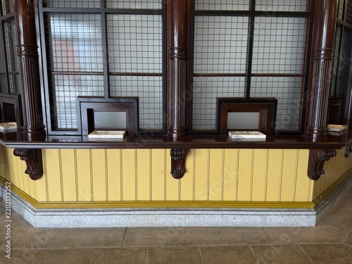 Fototapeta JR門司港駅のレトロな駅構内