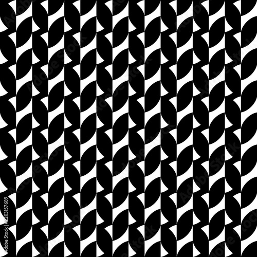 Seamless pattern with geometric motifs in black and white