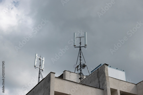 Communication antennas
on the building