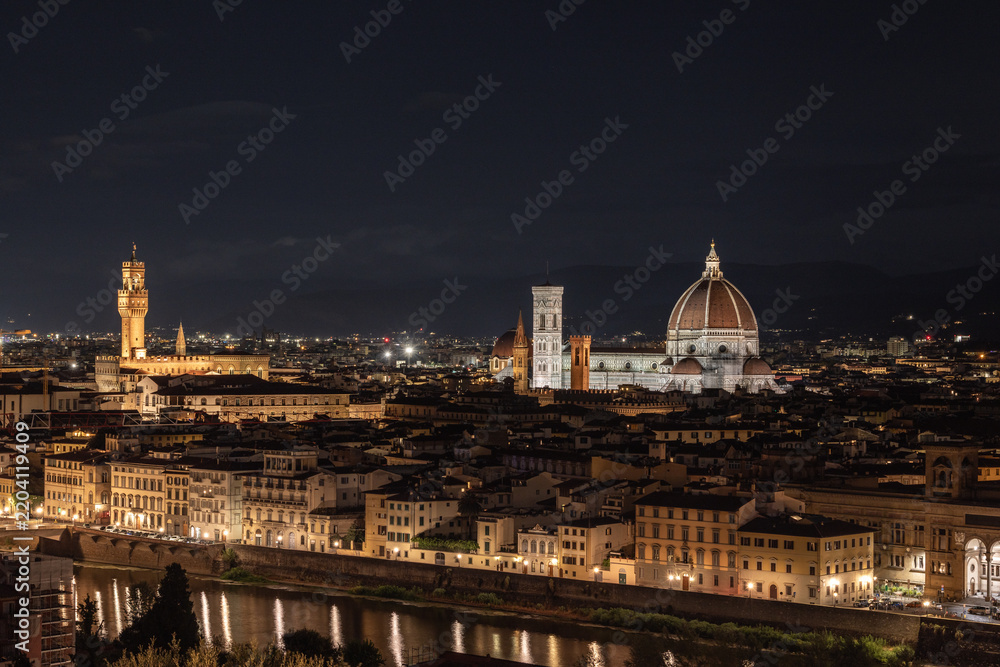 Fototapeta premium The night view of Florence