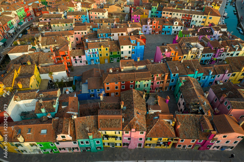 Foto Aerial view of Burano, Venice, Veneto, Italy, Europe.