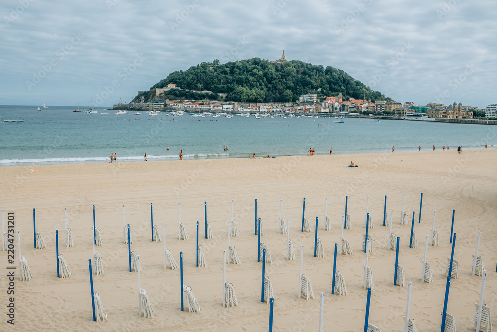 Obraz premium San Sebastian city beach, Spain