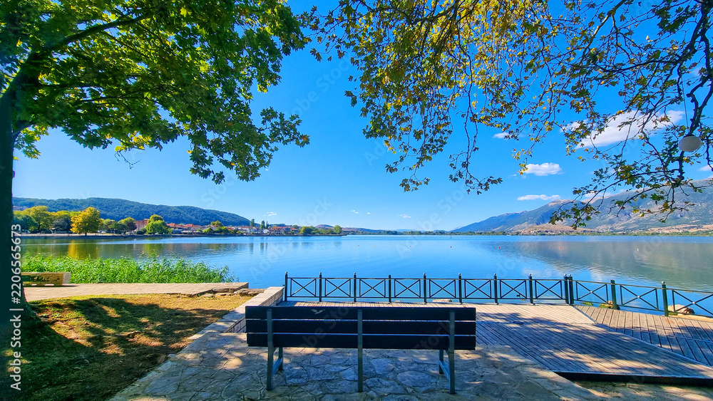 Obraz premium ioannina or giannena city in autumn season greece