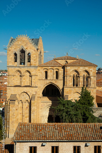 Historic Avila Basílica de los santos Vicente, Sabina y Cristetal and Bell Tower