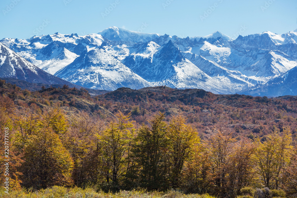 Obraz premium Autumn in mountains