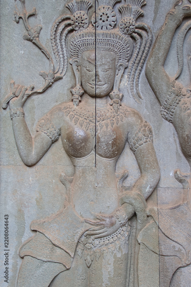 Obraz premium ruined khmer hindu and buddhist temple (angkor vat) in angkor in siem reap in cambodia 