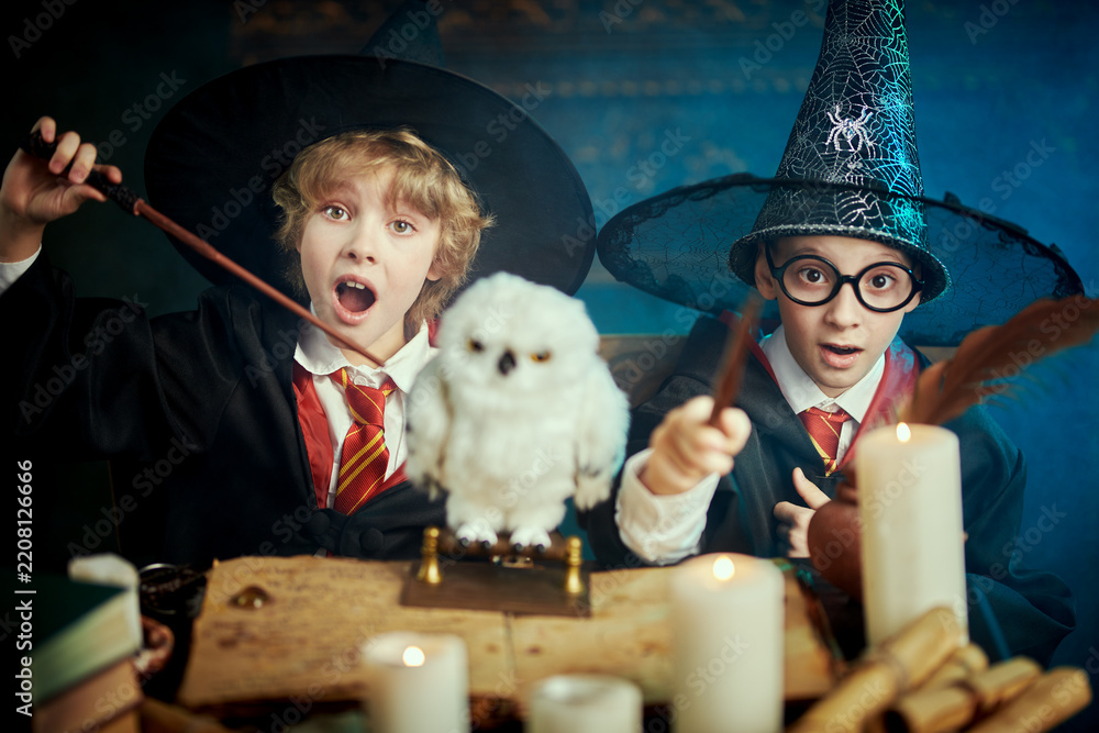 Obraz premium Wizards Practicing Magic